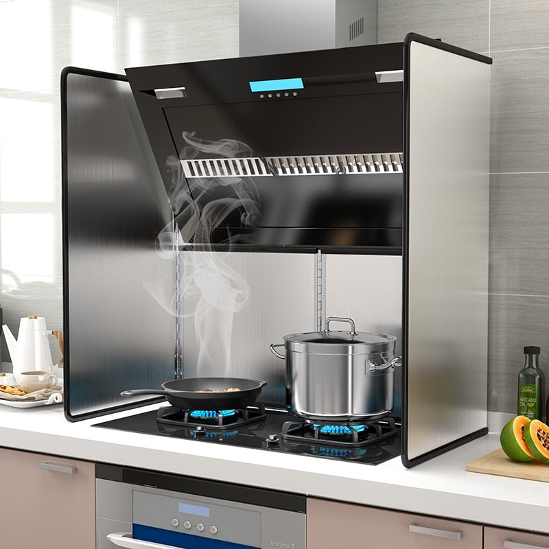 Image showing how our Splash Proof Baffle keeps the surroundings clean, highlighting its unique features and benefits.